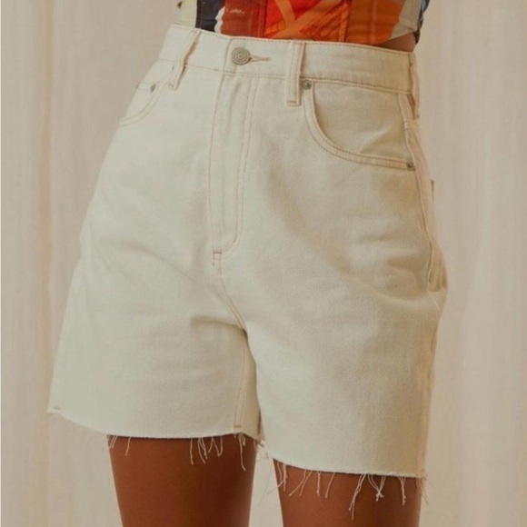 House of Harlow Womens Shorts High Rise Mom Cut Off Cream - Picture 1 of 8